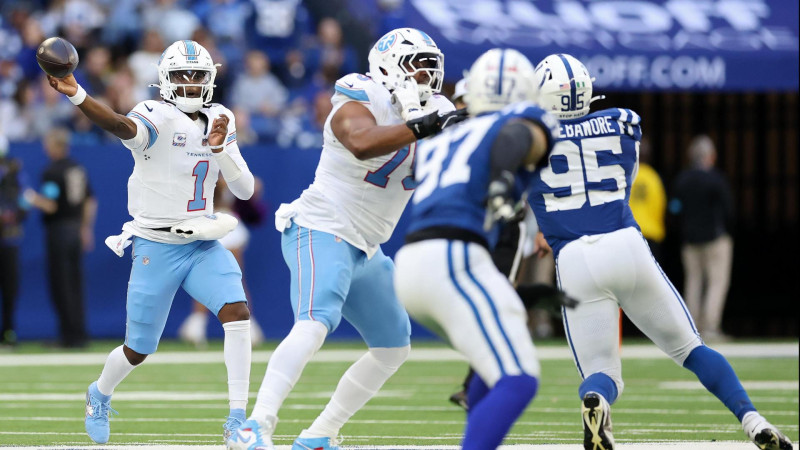Colts fall to Titans 26-20 as turnovers derail offense