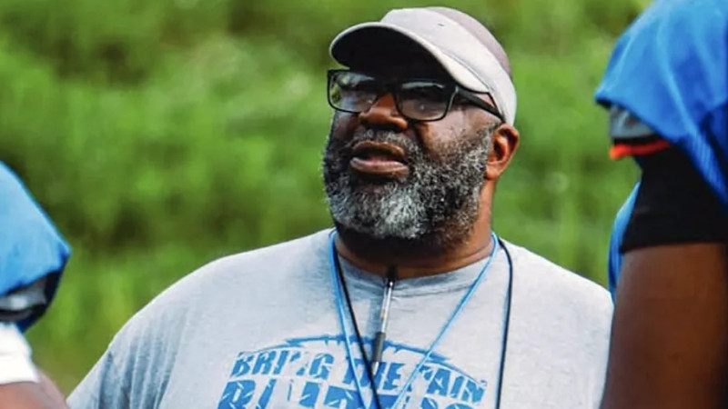 Cornell High School football coach Ed Dawson dies after in‑game medical emergency