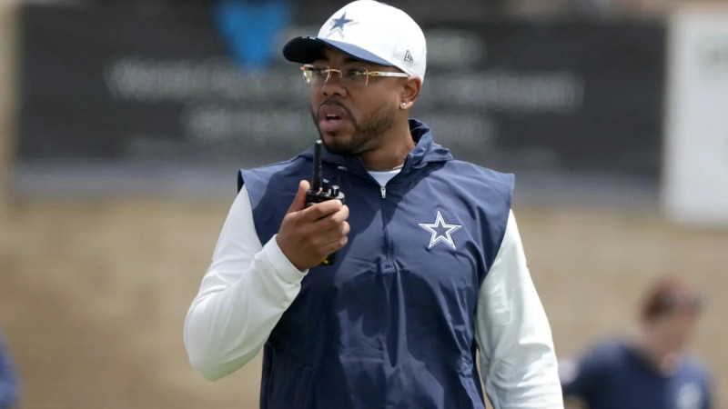 Cowboys coach Christian Parker moves to booth to call defense