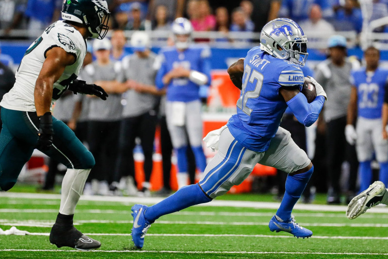 D’Andre Swift Injury Sparks Debate: Is the Lions' Running Back Roster Ready for the Challenge?