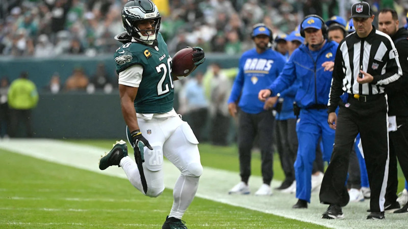 Eagles' Saquon Barkley Listed as Questionable but Expected to Play vs. Cowboys