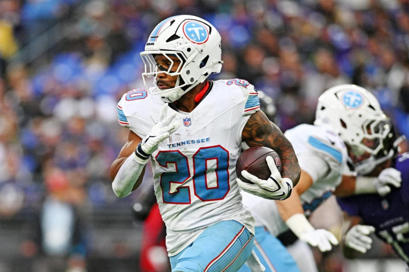 Fantasy Football Tides Shift: Navigating Week 6 Waiver Wire Dynamics