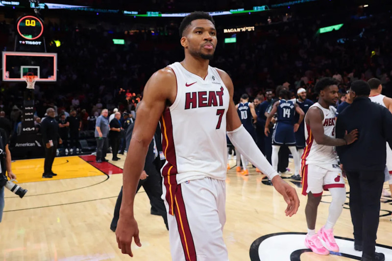 Heat fall to 0‑4 despite Antetokounmpo triple‑double