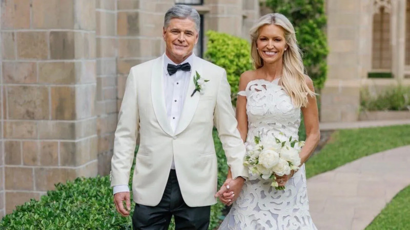 Sean Hannity and Ainsley Earhardt marry at Palm Beach church