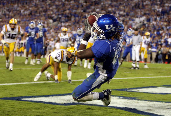 Kentucky Football Stuns LSU in Historic Victory