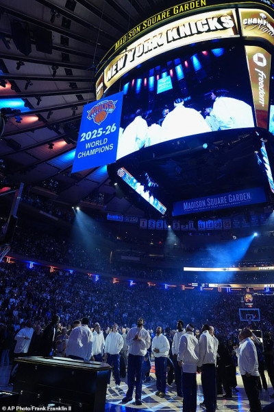 Knicks raise championship banner before 76ers opener