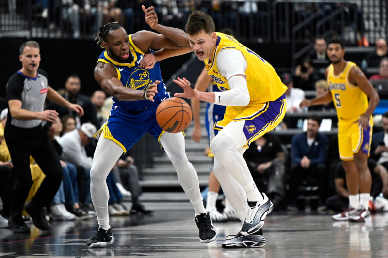 Lakers acquire Jaden Hardy, trade Deandre Ayton for draft picks