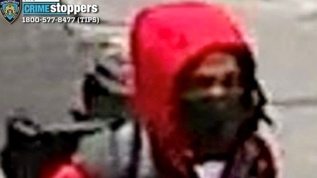 Man Killed in Midtown Manhattan Subway Shooting; Police Seek Suspect