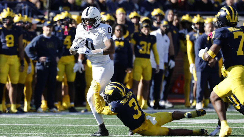 Michigan Beats Penn State 21-18, Ends Two-Game Losing Streak