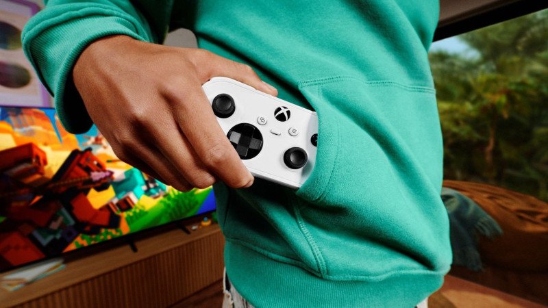 Microsoft unveils Xbox Nano Controller