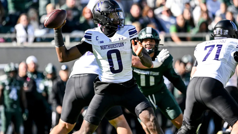 Northwestern Wins 24-21 Over Michigan State on Last-Second Field Goal
