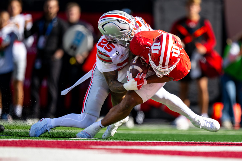 Ohio State Buckeyes Defeat Indiana 19-15 on Oct. 17, Sayin Injured