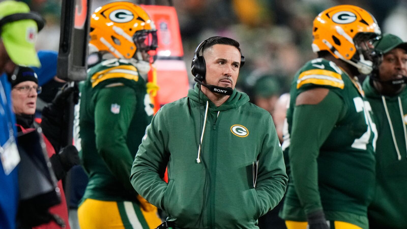 Packers' Playoff Hopes Hang in the Balance After Recent Losses
