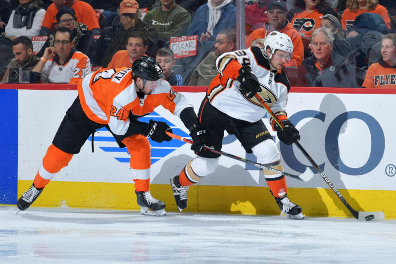 Flyers dispute Ducks’ goal, seek NHL review