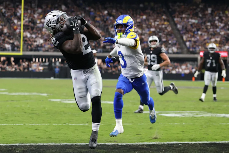 Rams Defeat Raiders 35-Points at Allegiant Stadium in Week 7