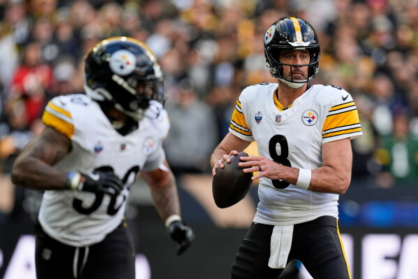 Steelers Grind Out Victory in Paris Showdown