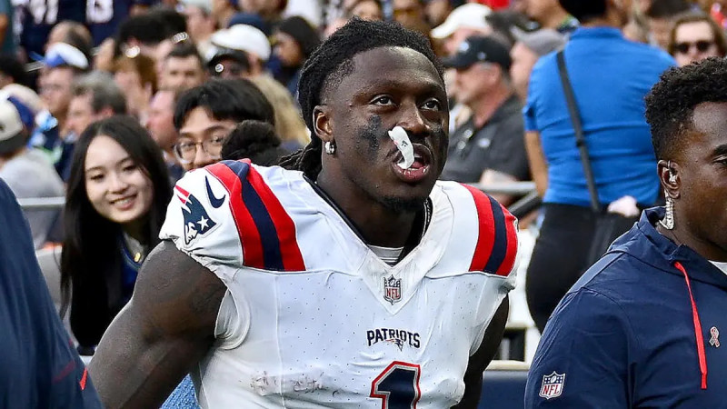 The Patriots vs. Jets Showdown: Can the Patriots Survive Without A.J. Brown?