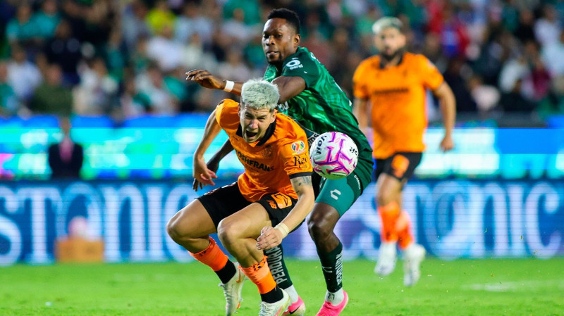 Toluca and León draw 1-1 at Estadio Nou Camp