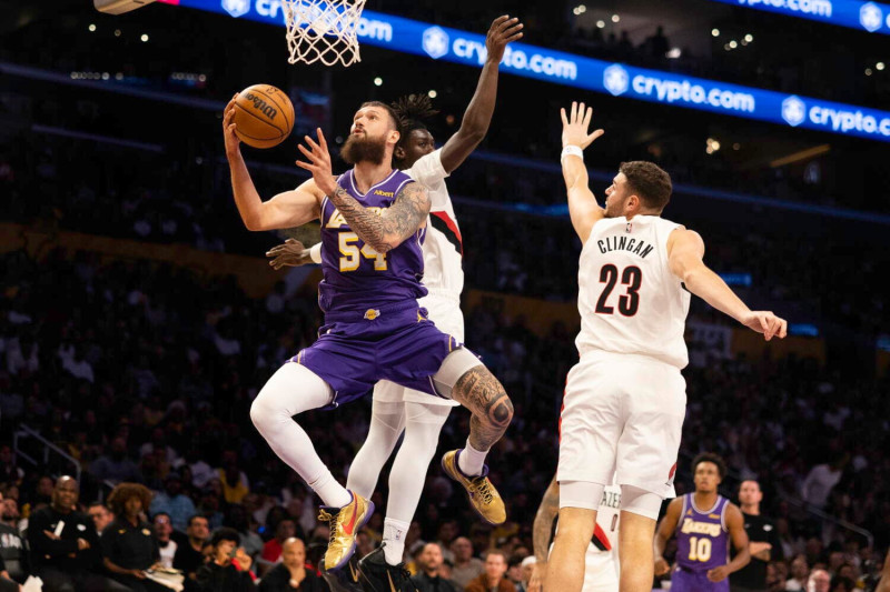 Trail Blazers Defeat Lakers 136-129 in Unbeaten Season Opener