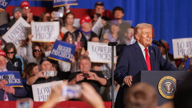 Trump's Midterm Election Outlook: A Critical Crossroads