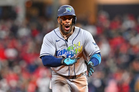 Yandy Díaz Homers as Rays Tie ALCS 2-2 with 7-3 Win Over Guardians